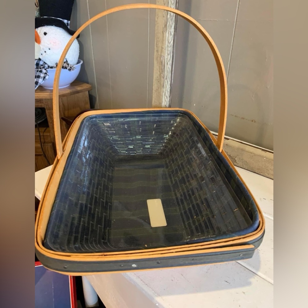 2000 Longaberger Century collector’s Club Basket